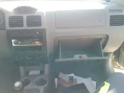 Veículo de Sucata kia rio ipanema berlina do ano 2004 alimentado ga3d