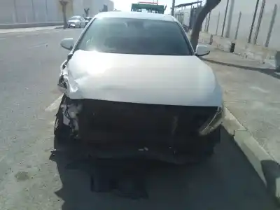 Scrapping Vehicle hyundai i30 (pd) essence of the year 2018 powered d4fe