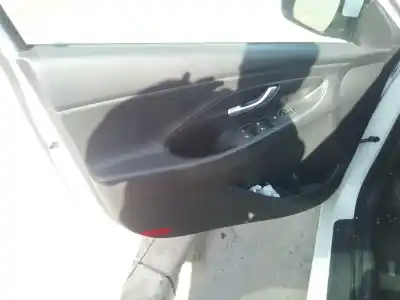 Scrapping Vehicle hyundai i30 (pd) essence of the year 2018 powered d4fe