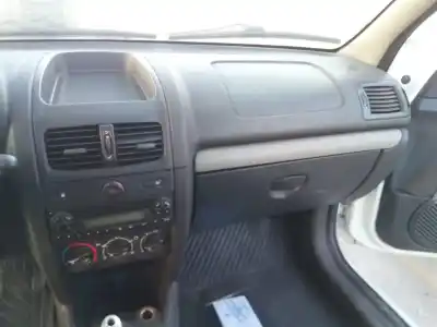 Утилизация автомобиля renault clio ii fase ii (b/cb0) campus года 2007 питание k9k