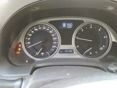 Veículo de Sucata lexus is200 (ds2/is2) 220d do ano 2008 alimentado 24d-fhv