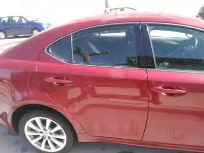 Veículo de Sucata lexus is200 (ds2/is2) 220d do ano 2008 alimentado 24d-fhv