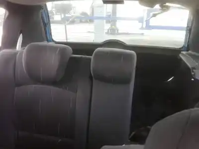 Здавання транспортного засобу renault clio ii fase ii (b/cb0) authentique року 2004 потужний k4j