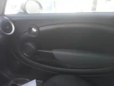 Здавання транспортного засобу mini mini (r56) one року 2001 потужний g/n12b14a