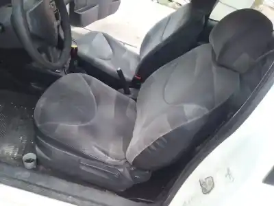 Veículo de Sucata citroen c2 empresa do ano 2005 alimentado 8hz