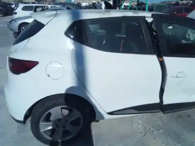 Veículo de Sucata renault clio iv zen do ano 2001 alimentado k9k e6