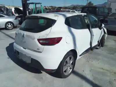 Veículo de Sucata renault clio iv zen do ano 2001 alimentado k9k e6