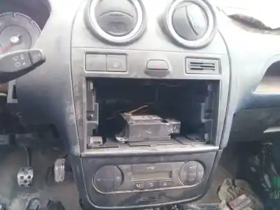 Veicolo di demolizione ford fiesta (cbk) st dell'anno 2006 alimentato n4jb