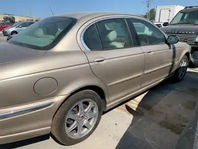 Scrapping Vehicle jaguar x-type 2.0 v6 of the year 2003 powered 