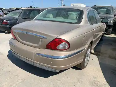 Scrapping Vehicle jaguar x-type 2.0 v6 of the year 2003 powered 