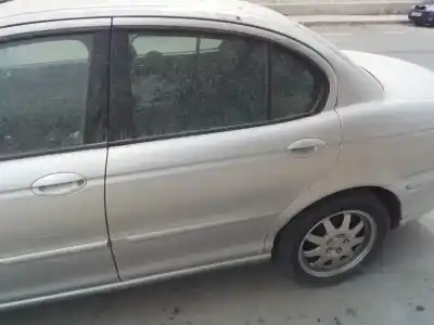 Scrapping Vehicle jaguar x-type 2.0 v6 of the year 2004 powered gyb