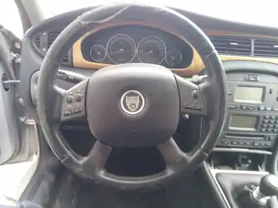 Scrapping Vehicle jaguar x-type 2.0 v6 of the year 2004 powered gyb