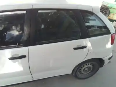 Veículo de Sucata seat ibiza (6k1) free sky do ano 2000 alimentado akk