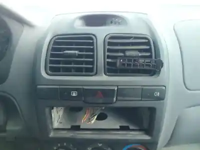 Veículo de Sucata hyundai accent (lc) l crdi do ano 2006 alimentado d3ea