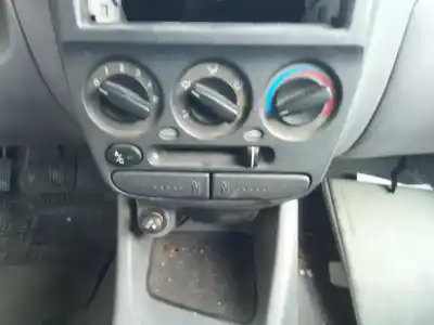 Veículo de Sucata hyundai accent (lc) l crdi do ano 2006 alimentado d3ea