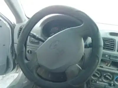 Veículo de Sucata hyundai accent (lc) l crdi do ano 2006 alimentado d3ea