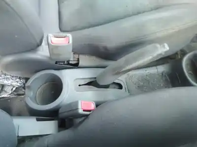 Veículo de Sucata hyundai accent (lc) l crdi do ano 2006 alimentado d3ea