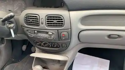 Здавання транспортного засобу renault megane i scenic (ja0) 1.9 dti diesel cat 98 cv / 72 kw року 1999 потужний f9q