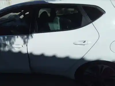 Veicolo di demolizione kia ceed drive 136 cv / 100 kw dell'anno 2017 alimentato d4fb