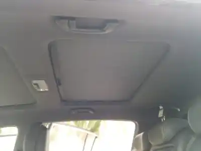 Veicolo di demolizione kia sportage emotion 4x2 dell'anno 2001 alimentato d4fd