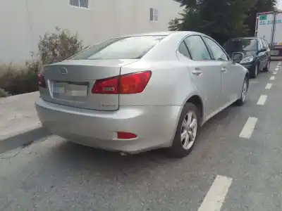 Veículo de Sucata lexus is200 (ds2/is2) 220d do ano 2001 alimentado 2adfhv