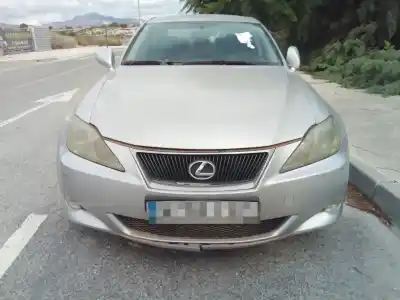 Veículo de Sucata lexus is200 (ds2/is2) 220d do ano 2001 alimentado 2adfhv