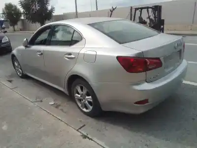 Veículo de Sucata lexus is200 (ds2/is2) 220d do ano 2001 alimentado 2adfhv