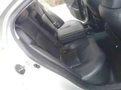 Veículo de Sucata lexus is200 (ds2/is2) 220d do ano 2001 alimentado 2adfhv