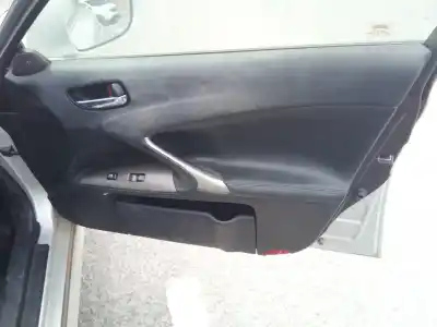 Veículo de Sucata lexus is200 (ds2/is2) 220d do ano 2001 alimentado 2adfhv