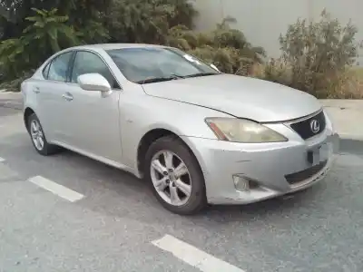 Veículo de Sucata lexus is200 (ds2/is2) 220d do ano 2001 alimentado 2adfhv