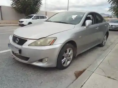 Veículo de Sucata lexus is200 (ds2/is2) 220d do ano 2001 alimentado 2adfhv