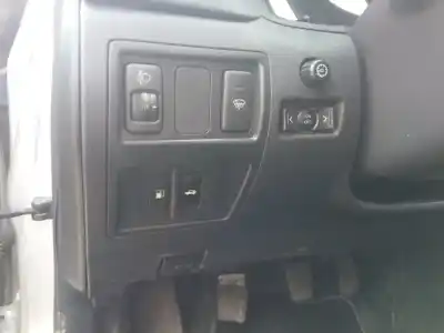 Veículo de Sucata lexus is200 (ds2/is2) 220d do ano 2001 alimentado 2adfhv