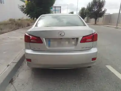 Veículo de Sucata lexus is200 (ds2/is2) 220d do ano 2001 alimentado 2adfhv
