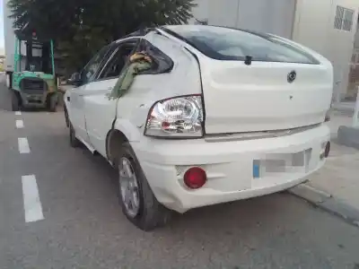 Veicolo di demolizione ssangyong actyon 200 xdi 4wd limited dell'anno 2009 alimentato d20dt