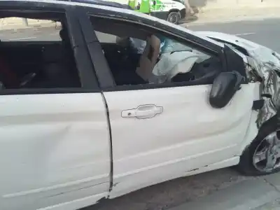 Veicolo di demolizione ssangyong actyon 200 xdi 4wd limited dell'anno 2009 alimentato d20dt