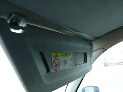 Vehicul casat peugeot 5008 allure al anului 2001 alimentat 5fv