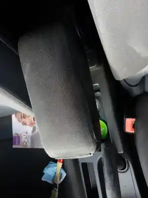 Veicolo di demolizione audi a3 (8p) 1.6 fsi ambiente 116 cv / 85 kw dell'anno 2006 alimentato blf