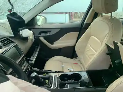 Здавання транспортного засобу jaguar                                             f-pace                                                                                                                                                                                                                                                     portfolio                                                                                                                                                                                                                                                  року 2001 потужний 204dtd