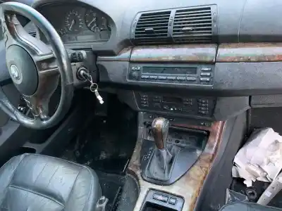 Verschrottungsfahrzeug bmw x5 (e53) 3.0i des jahres 2001 angetrieben m54306s3