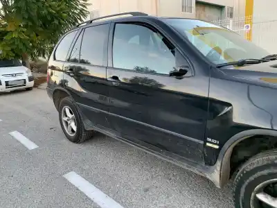 Verschrottungsfahrzeug bmw x5 (e53) 3.0i des jahres 2001 angetrieben m54306s3