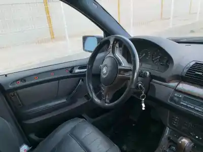 Verschrottungsfahrzeug bmw x5 (e53) 3.0i des jahres 2001 angetrieben m54306s3