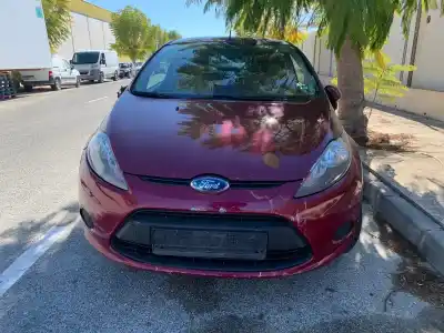 Scrapping Vehicle ford fiesta (ccn) black edition of the year 2001 powered snjb