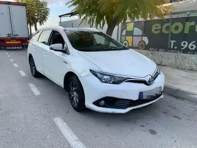 Veículo de Sucata TOYOTA AURIS Hybrid Active do ano 2001 alimentado 2ZR