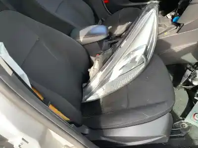 Vehicul casat ford focus lim. business al anului 2015 alimentat pndd