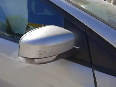 Vehicul casat ford focus lim. business al anului 2015 alimentat pndd