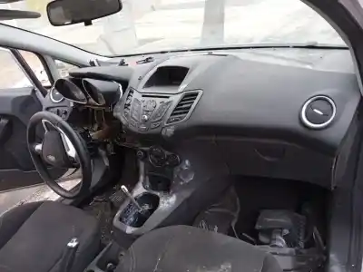 Scrapping Vehicle ford fiesta (ccn) black edition of the year 2017 powered snjb