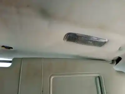 Здавання транспортного засобу audi a4 b8 (8k2) 2.0 tdi року 2001 потужний 