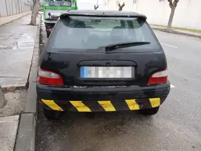 Veicolo di demolizione citroen saxo 1.1 sx dell'anno 2003 alimentato hfx