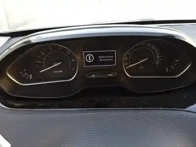 Veículo de Sucata peugeot 208 allure do ano 2016 alimentado hn01