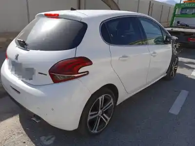 Veículo de Sucata peugeot 208 allure do ano 2016 alimentado hn01